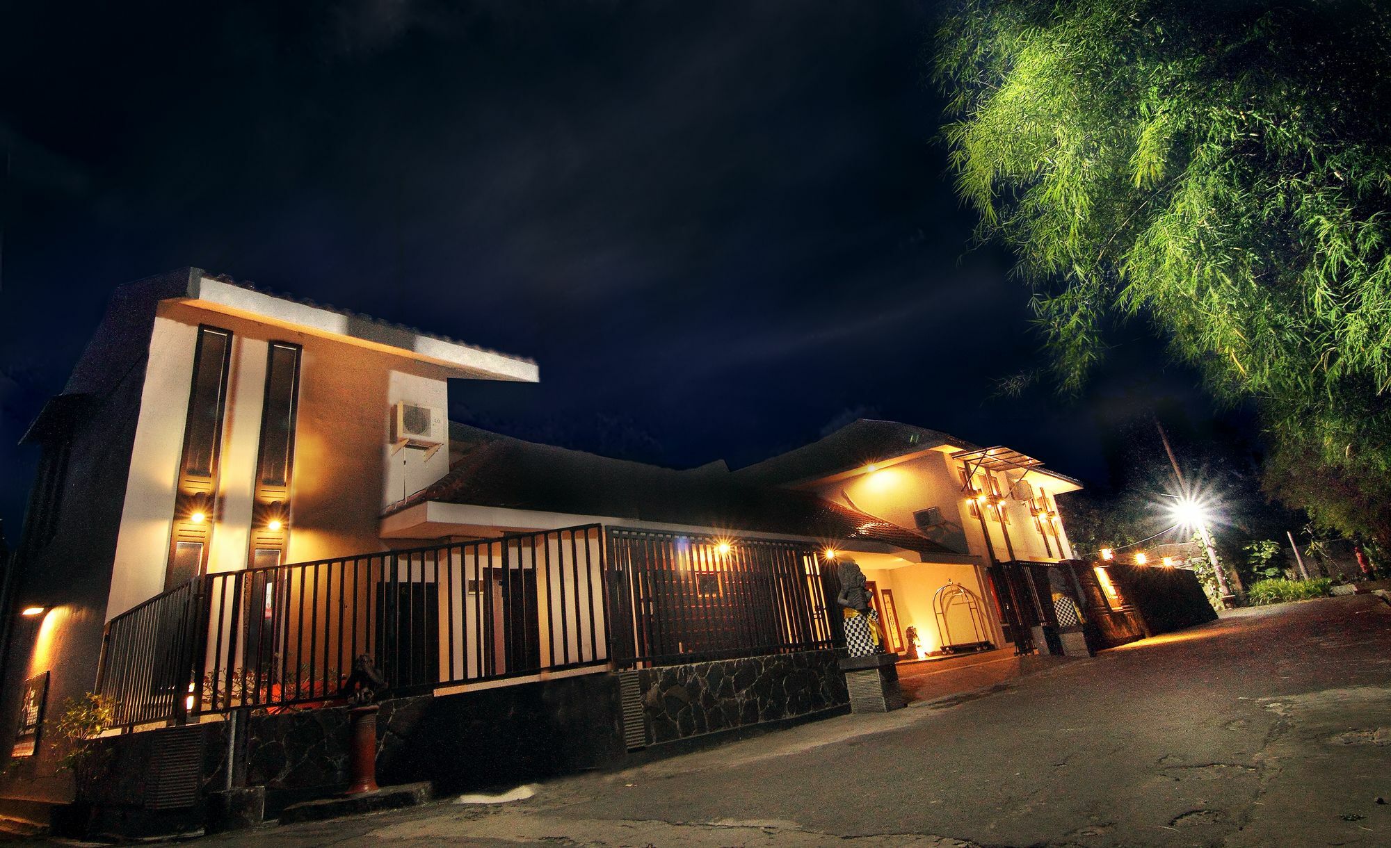 Puri Chorus Boutique Hotel Pakualaman Esterno foto
