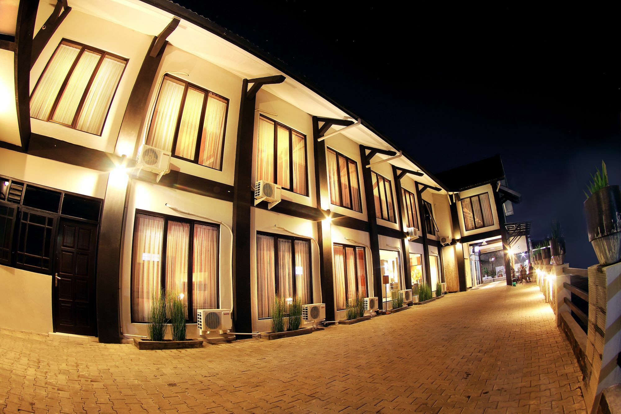 Puri Chorus Boutique Hotel Pakualaman Esterno foto